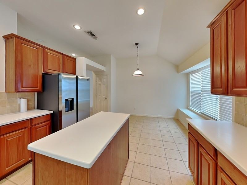 1161 Mission Ln - Photo 6 of 22