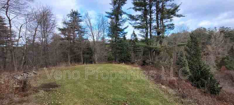 16 Maple Ave - Photo 3 of 35