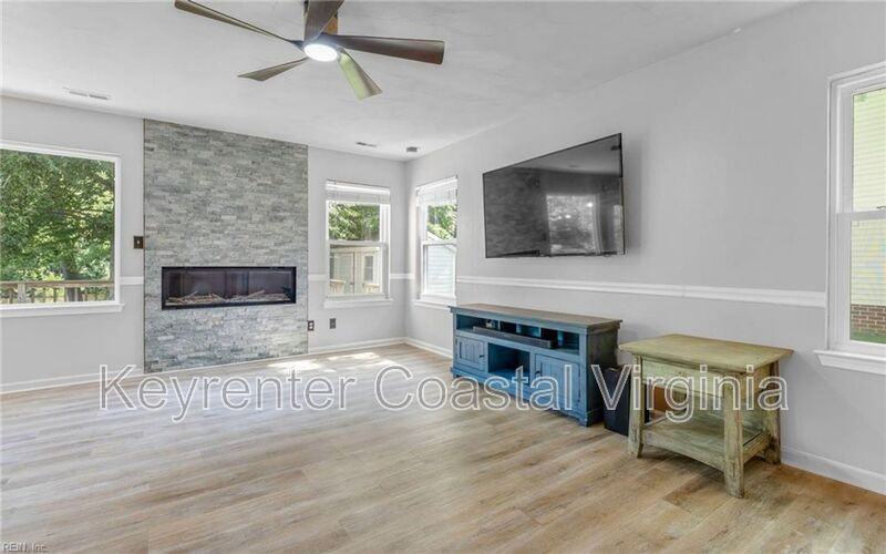 180 Kristen Ln - Photo 3 of 14