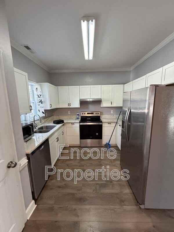 3822 Charleston Park Dr - Photo 2 of 15