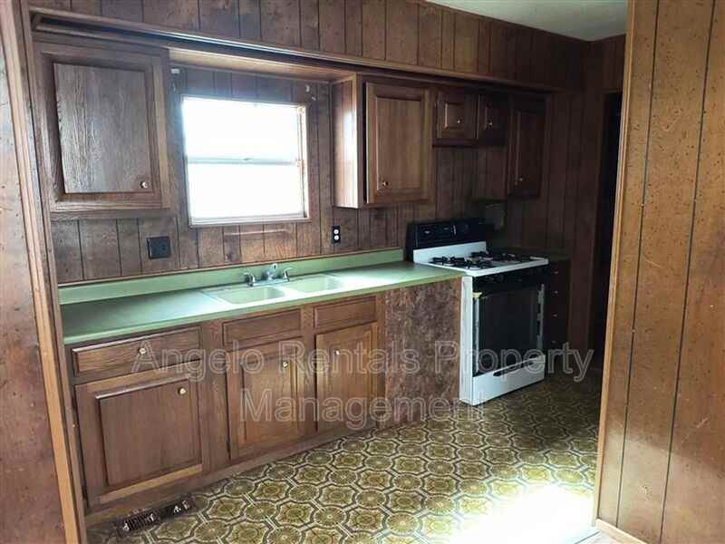 731 Cactus Ln - Photo 2 of 7