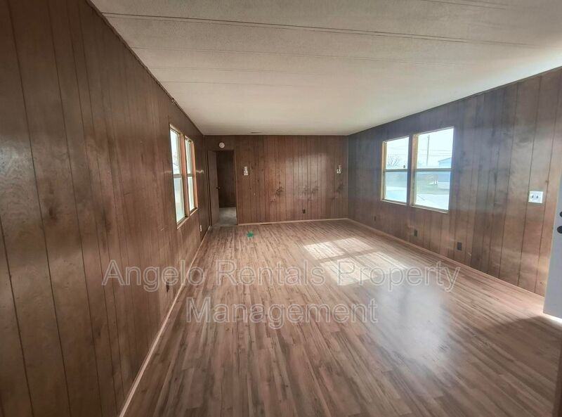 731 Cactus Ln - Photo 3 of 7