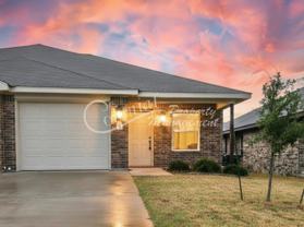 2411 Duntov Dr #B - Photo 1 of 1