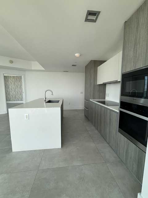 NE 28th St & Biscayne Blvd - Photo 3 of 13