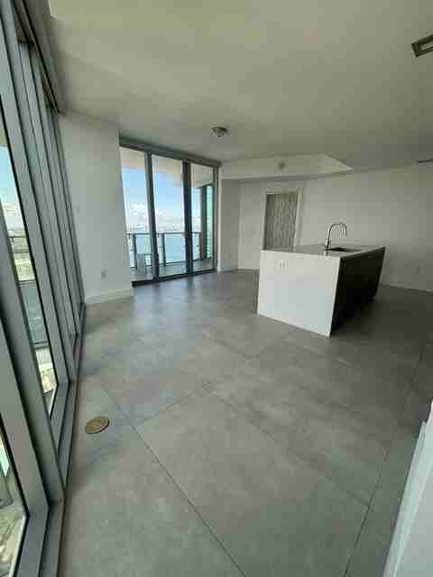 NE 28th St & Biscayne Blvd - Photo 2 of 13