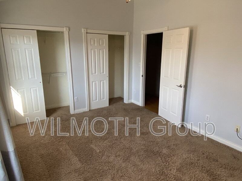 1026 N New Jersey St - Photo 7 of 13