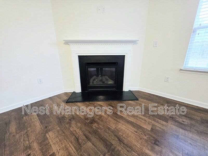 331 Botanical Ct - Photo 7 of 25