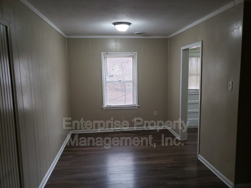 3147 Northgate St - Photo 4 of 10