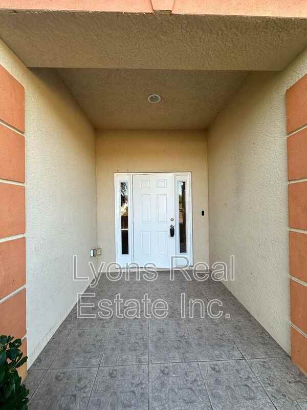 3219 7th St Sw - Photo 2 of 21