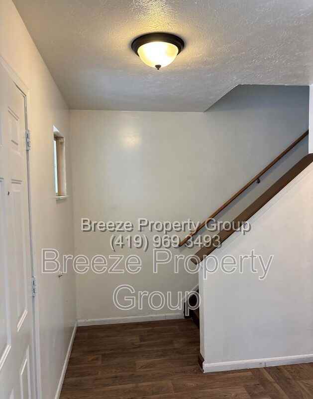 57 W Warren Ave - Photo 4 of 10