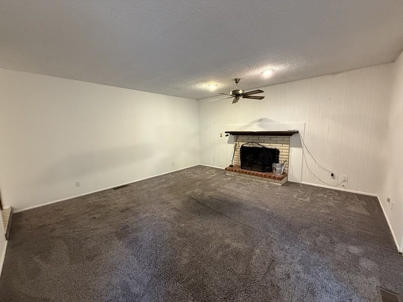 2134 Nw Watters St - Photo 4 of 32