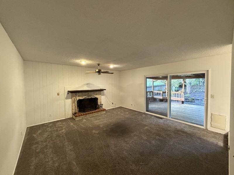 2134 Nw Watters St - Photo 5 of 32