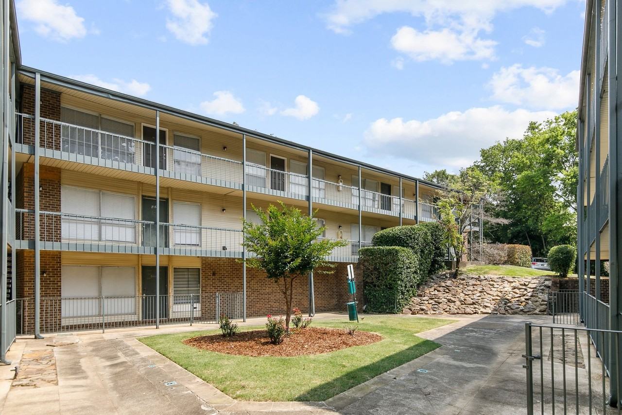 Carolisa - Photo 3 of 7