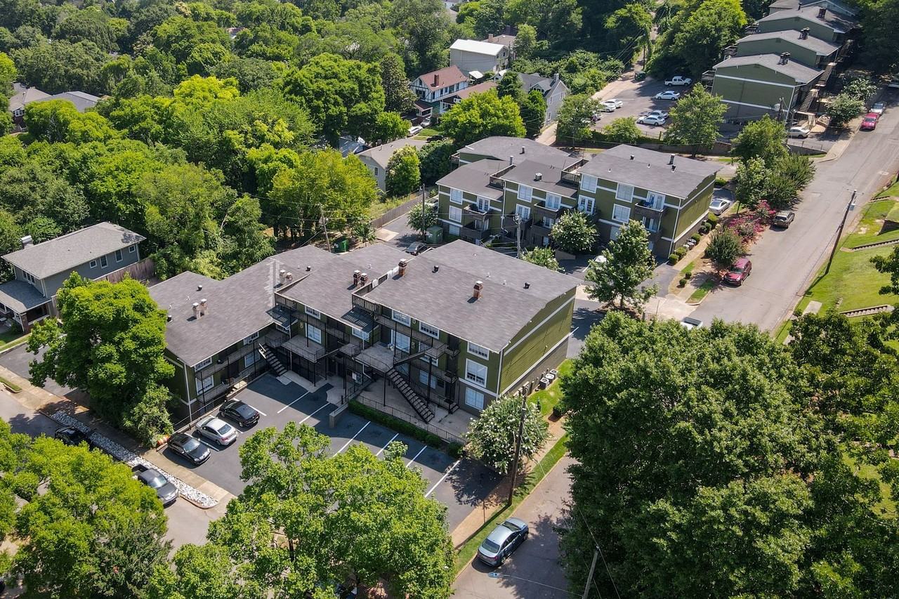 The Irish - Photo 5 of 50