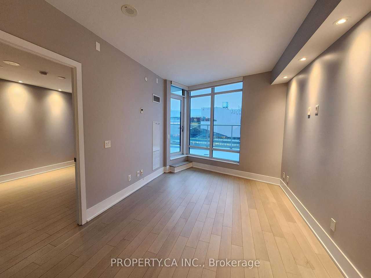 15 Merchants' Wharf - Photo 4 of 11