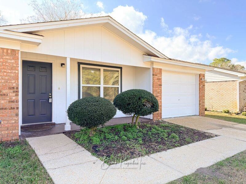 1341 Dog Track Rd - Photo 2 of 26