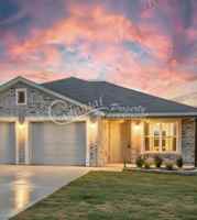 featured image of 803 Eastland Dr #A