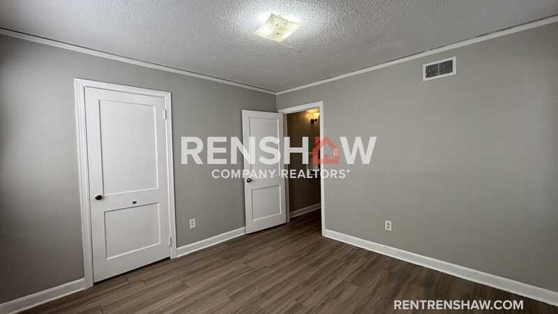 1445 Fox St - Photo 2 of 18