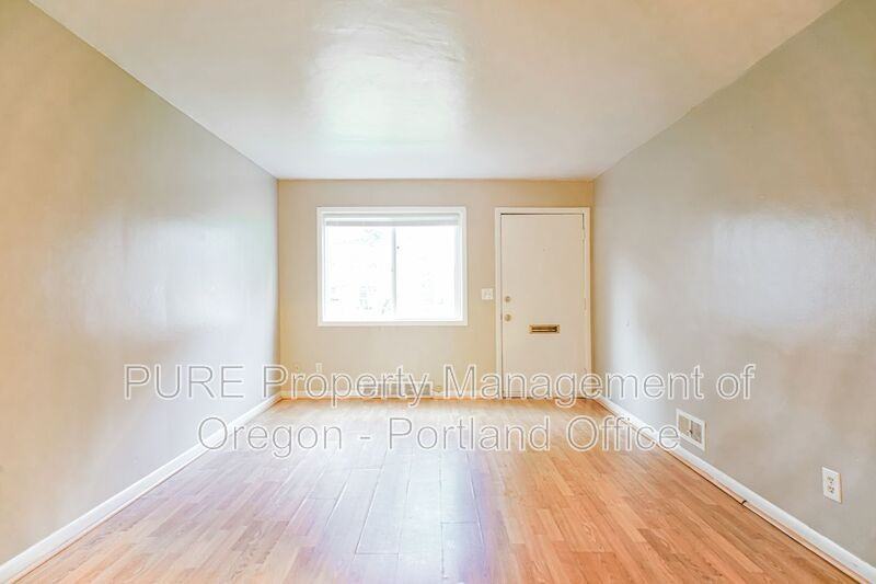 7008 N Amherst St #2 - Photo 6 of 19