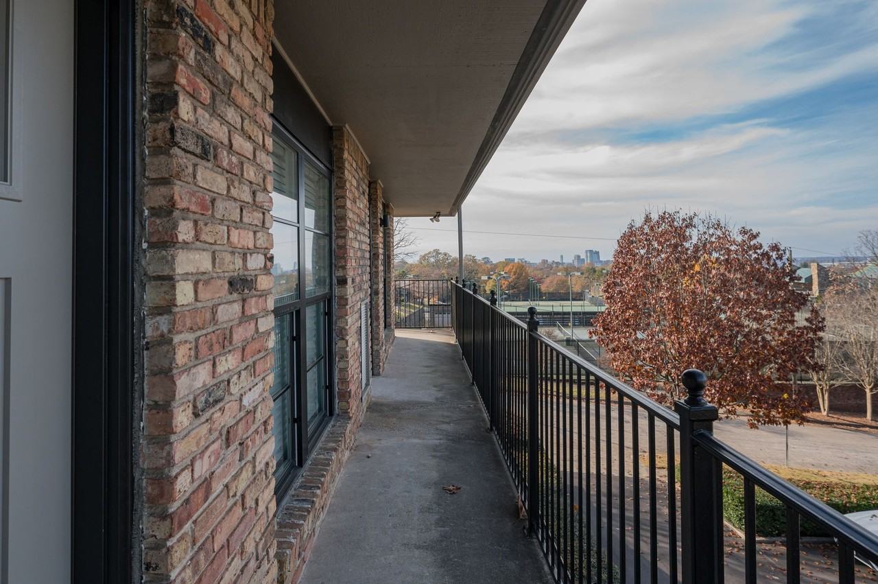 The Fairways - Photo 5 of 6