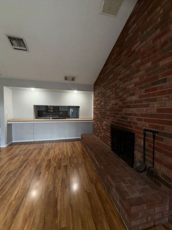 4701 Ironwood Way - Photo 3 of 17