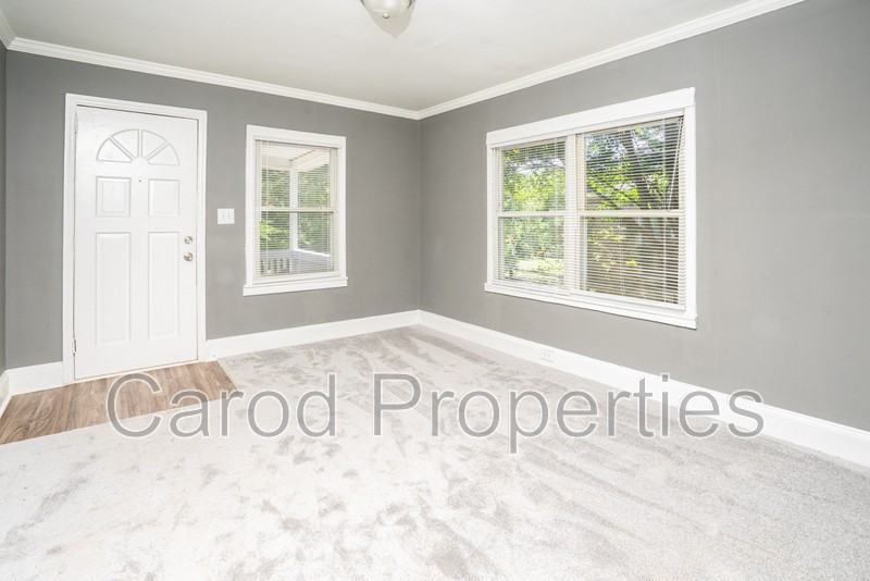 136 Powder St Sw - Photo 5 of 23