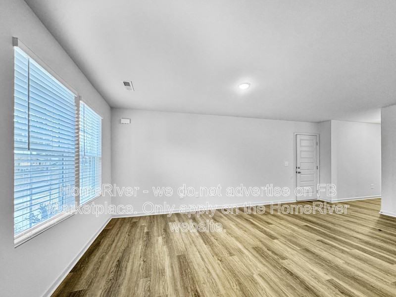 1505 Old Town Rd - Photo 6 of 23