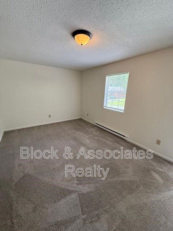 118 Reece Ct #H - Photo 4 of 5