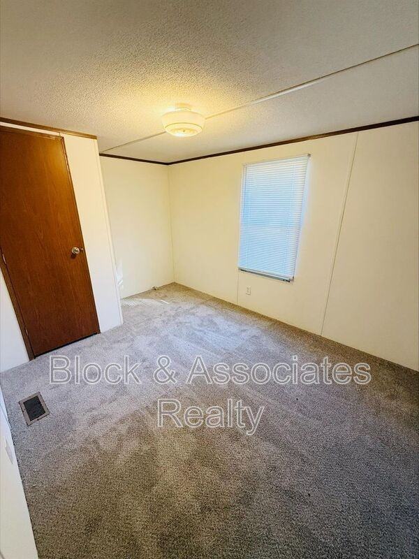 1066 Worthville Rd - Photo 5 of 7