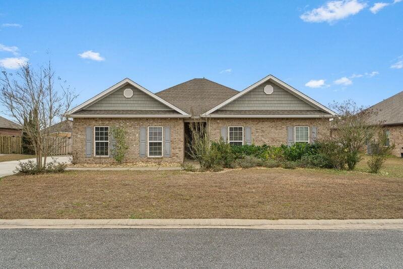 523 Gadwell St - Photo 2 of 28