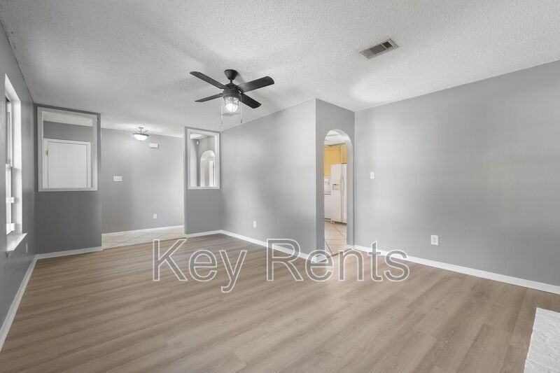 6555 Bellview Pines Pl - Photo 5 of 20