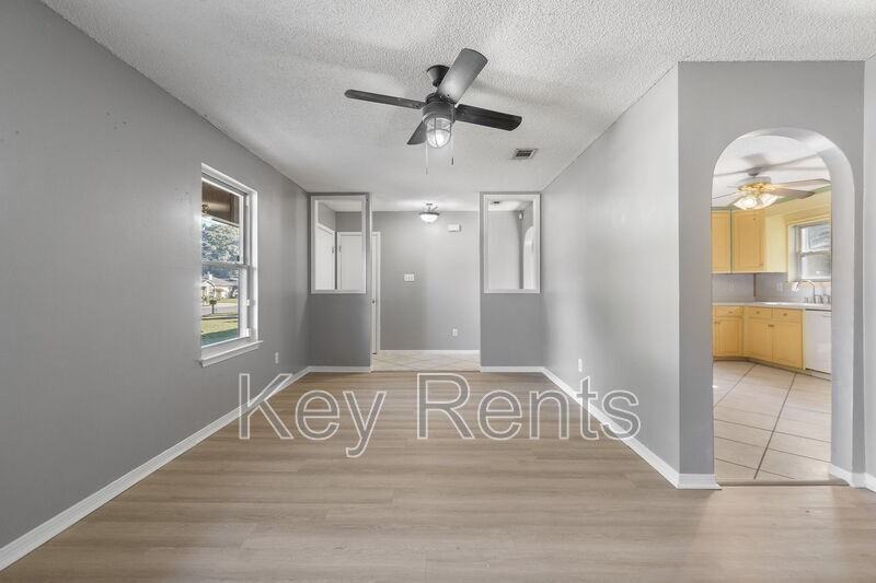 6555 Bellview Pines Pl - Photo 6 of 20