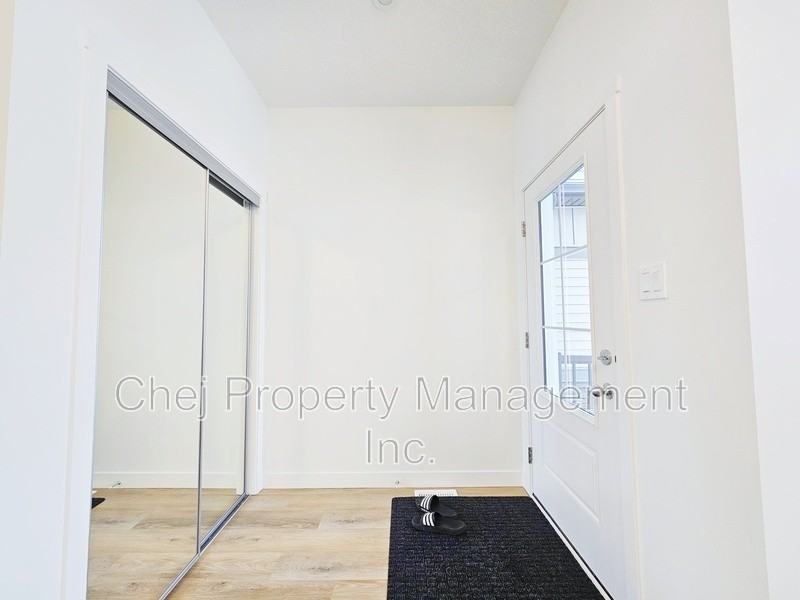 6339 King Wynd Sw #UPER - Photo 2 of 25