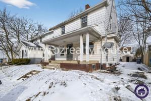 featured image of 119 Carbon St