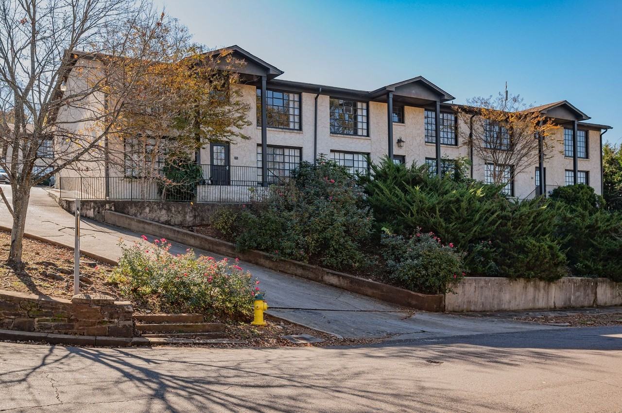 Altamont Cliffs - Photo 5 of 6