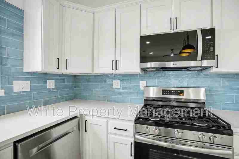 62 4th St - Photo 6 of 18