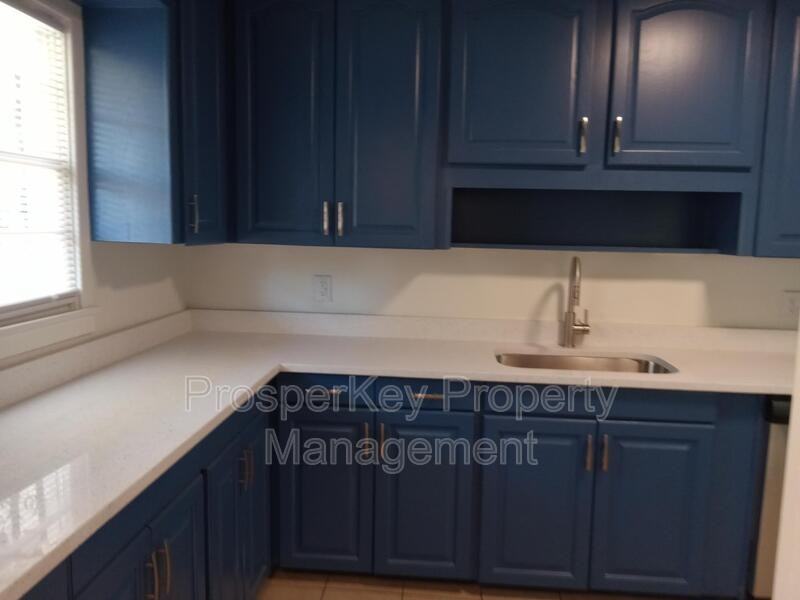 1820 18th Ave - Photo 2 of 17