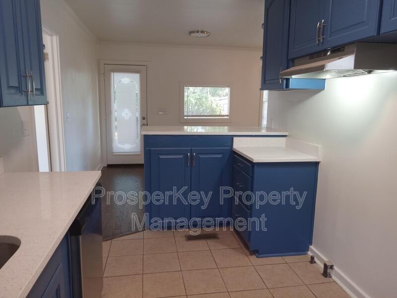 1820 18th Ave - Photo 3 of 17