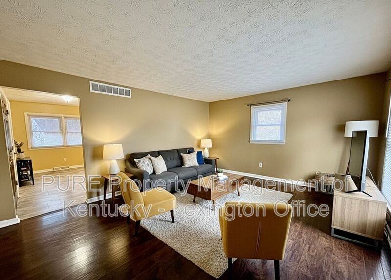 3905 Hidden Springs Dr - Photo 2 of 29