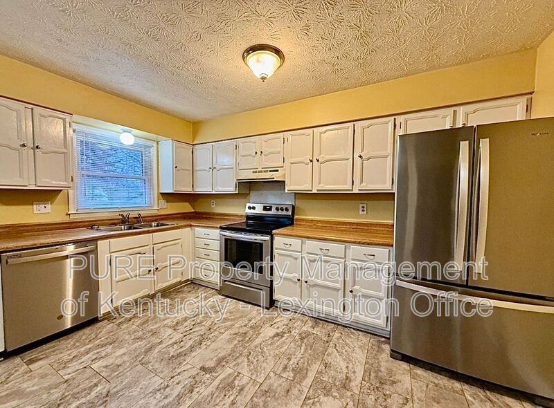 3905 Hidden Springs Dr - Photo 7 of 29