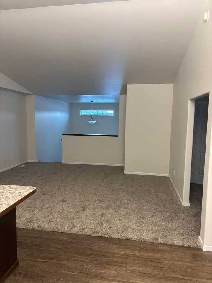 3116 27th St S - Photo 3 of 6