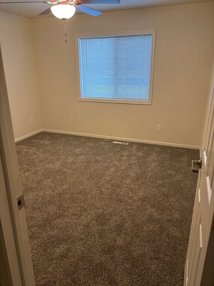 3116 27th St S - Photo 5 of 6