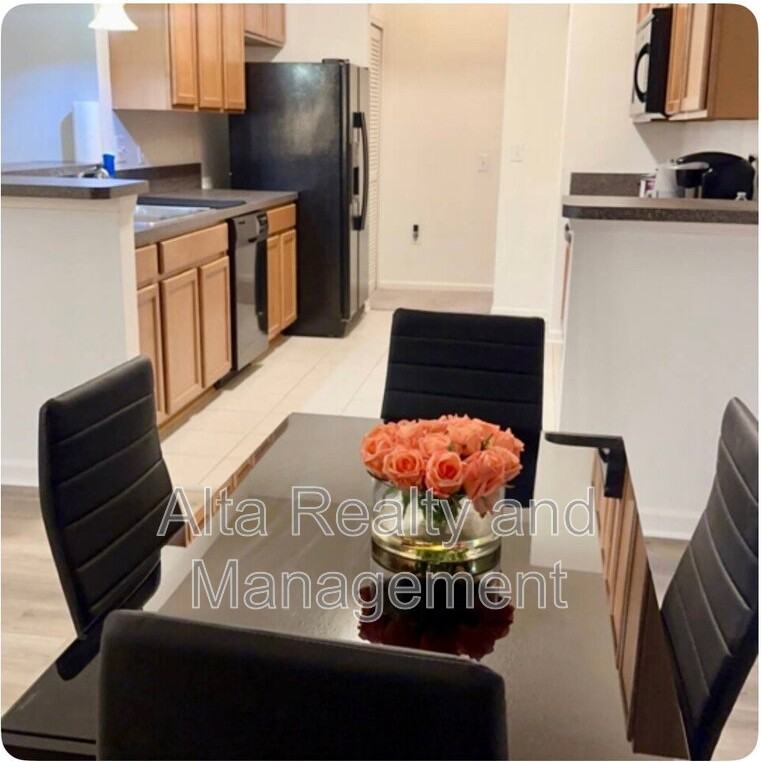 7071 Deer Lodge Cir #108 - Photo 3 of 14