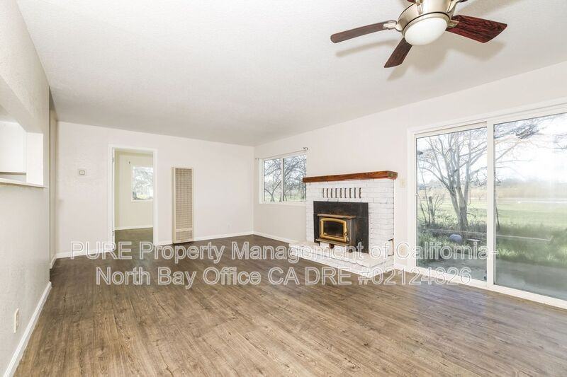 429 Sanford Rd - Photo 3 of 22