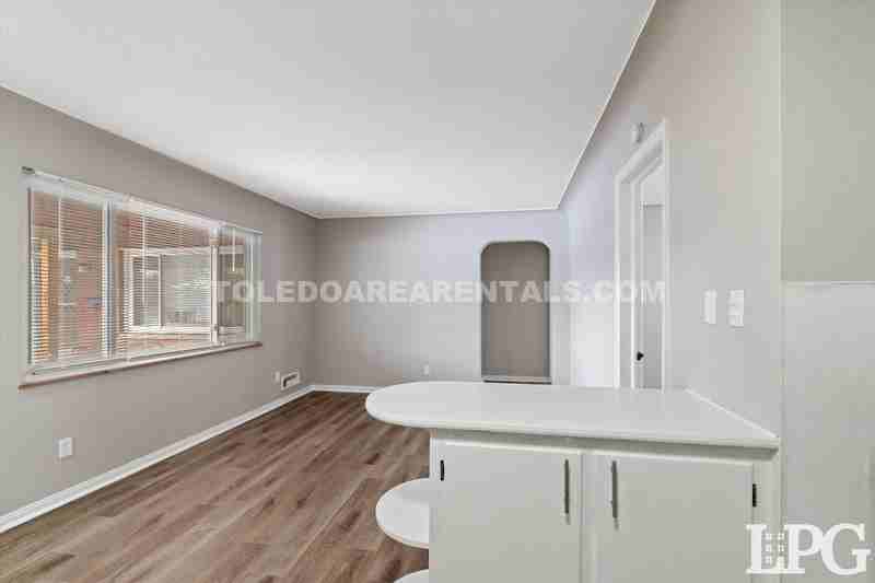 4225 Harvest Ln #2 - Photo 7 of 17