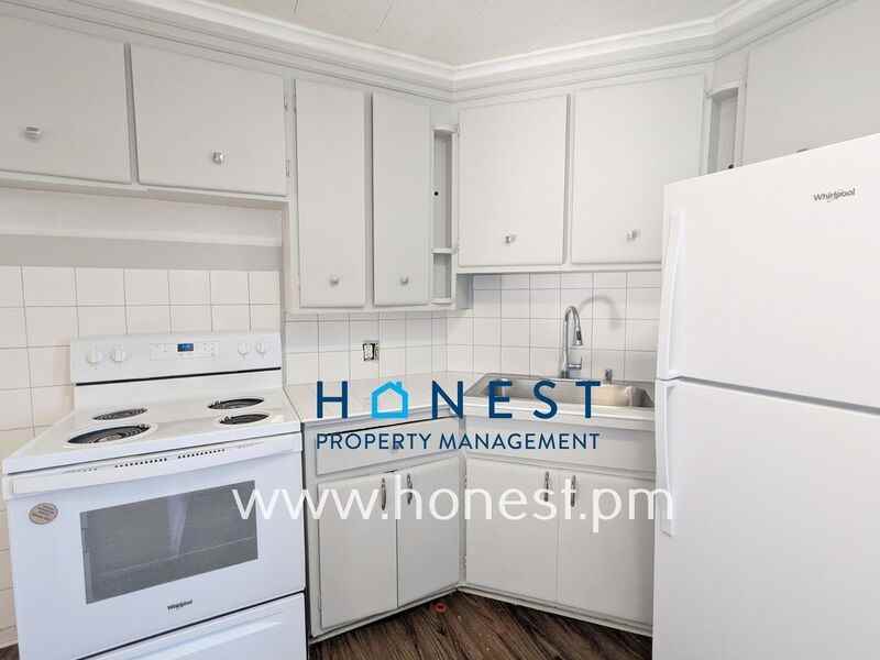 1 Jefferson St #1 - Photo 3 of 16