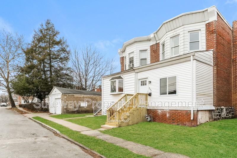 447 Pusey Ave - Photo 2 of 20