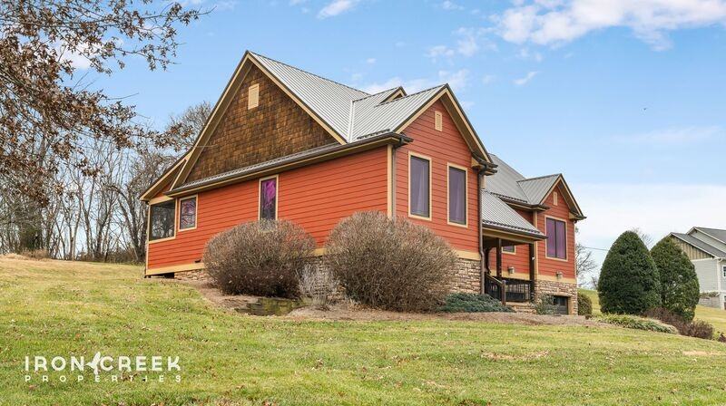 15 Carl Roberts Rd - Photo 2 of 33