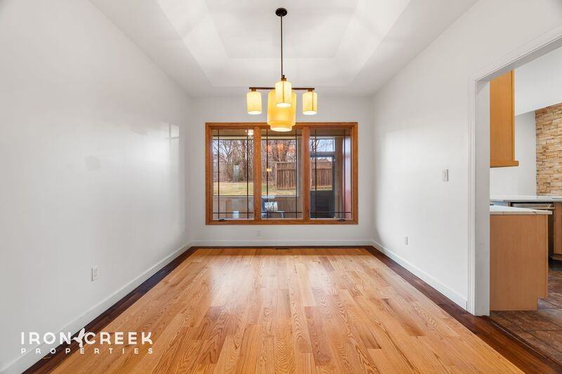 15 Carl Roberts Rd - Photo 4 of 33