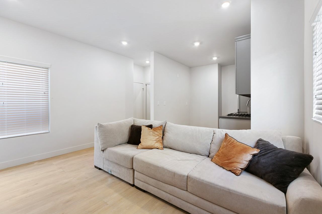 5135 Marathon Street #3 - Photo 6 of 11